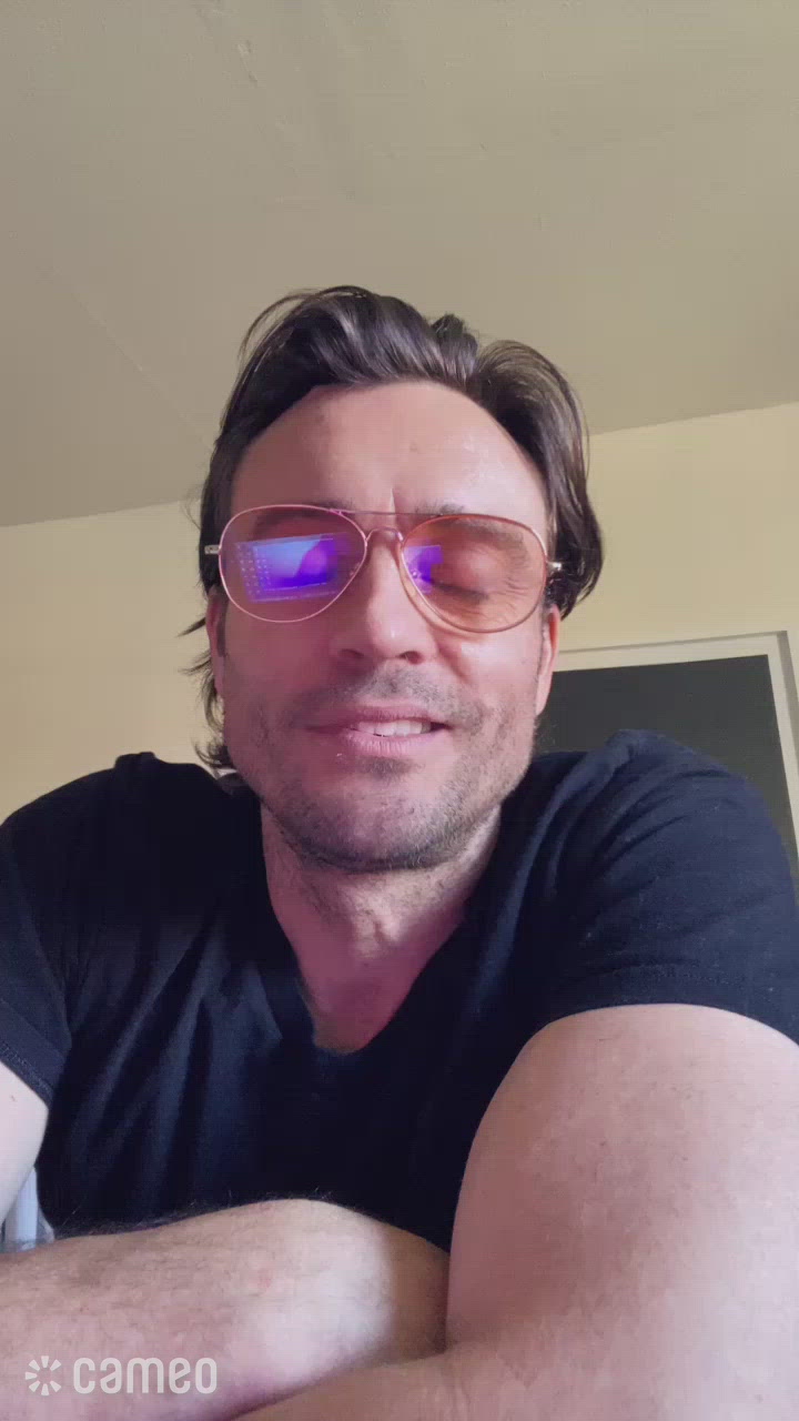 Cameo by Daniel Goddard Cameo