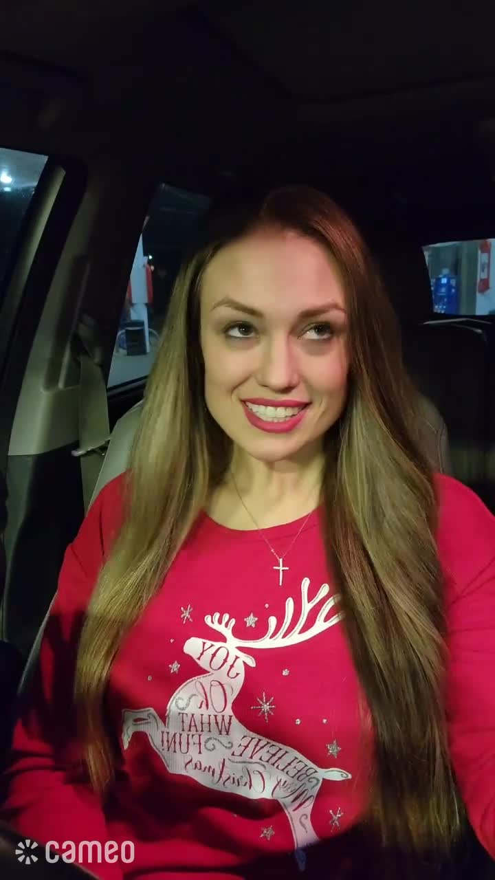 Lindsey Downs for DanyeelsAnnulment (Danyeels) | Cameo