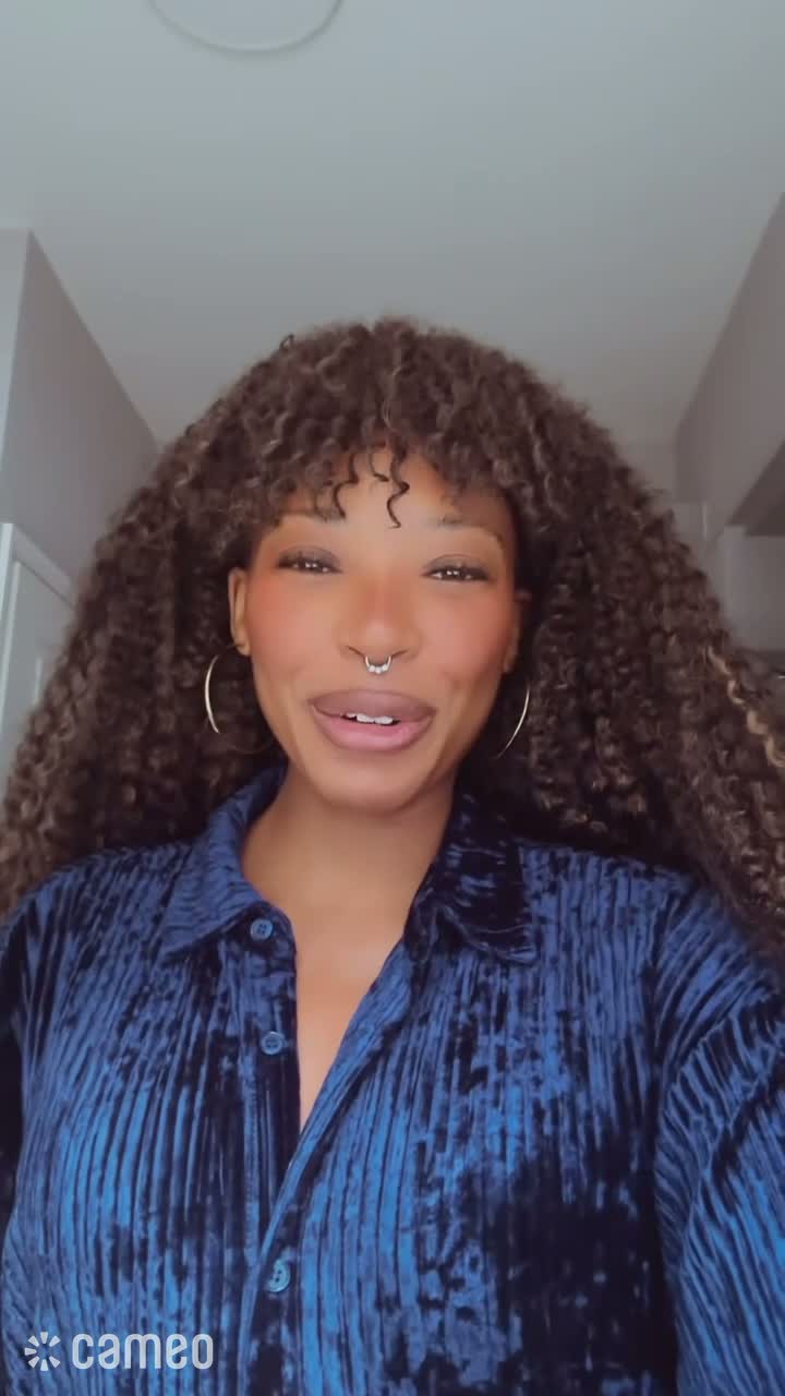 Julia-Ruth for Intro Yourself | Cameo
